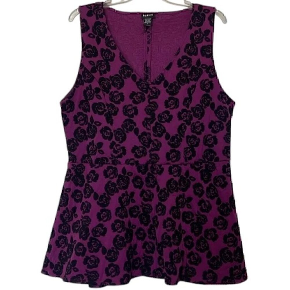 Torrid Women's Purple Floral Hi-Lo Peplum Sleeveless Blouse size 2 - Picture 2 of 8